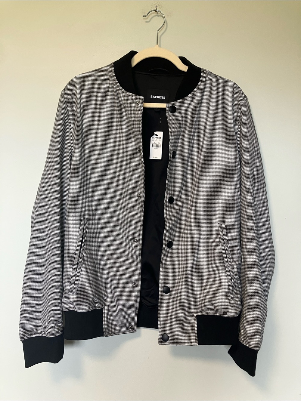 NWT Express Men’s Black & White Houndstooth Bomber Jacket